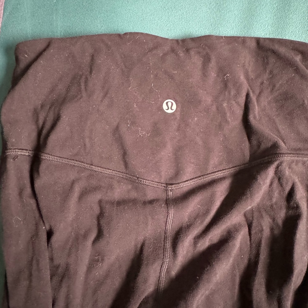 Lululemon Align Pants Black Knot Size 6 - Picture 4 of 4